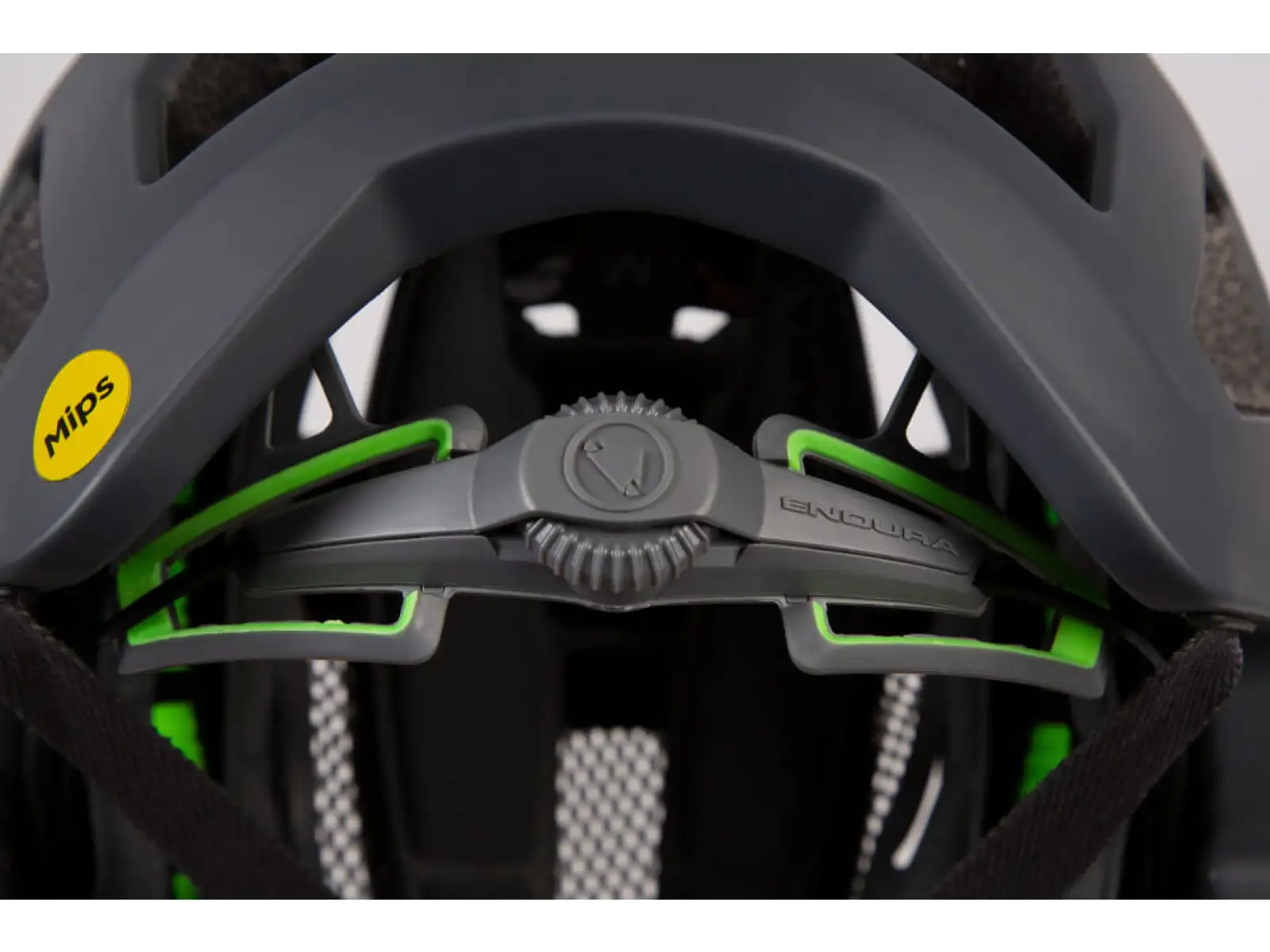 Endura Hummvee Plus MIPS MTB přilba Electric Blue