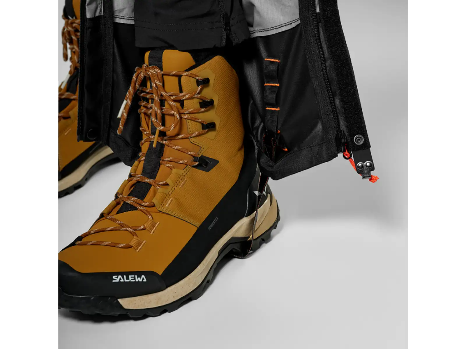 Salewa Puez PTX Trekking návleky Black