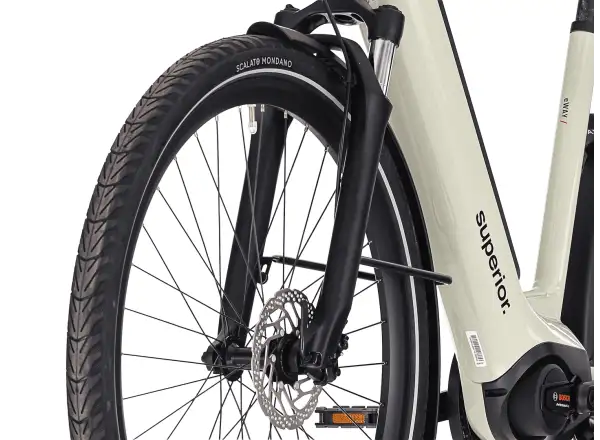 Superior eWAY 6.4 městské elektrokolo Gloss Soft Green