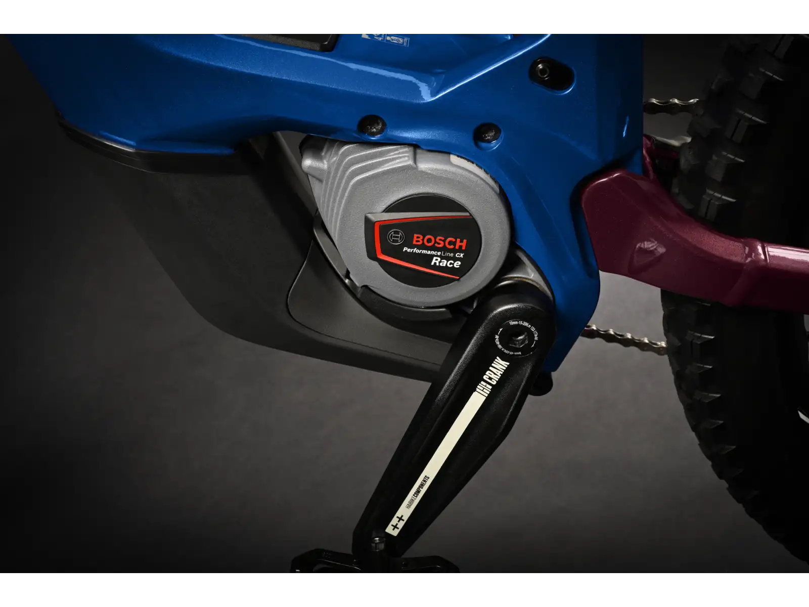 Haibike Hybe 11 Blue/Magenta/Pink celoodpružené elektrokolo