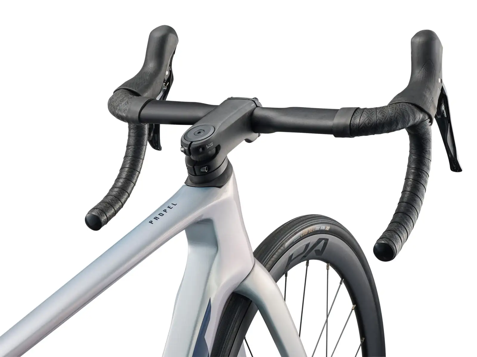 Giant Propel Advanced 2 silniční kolo Supernova