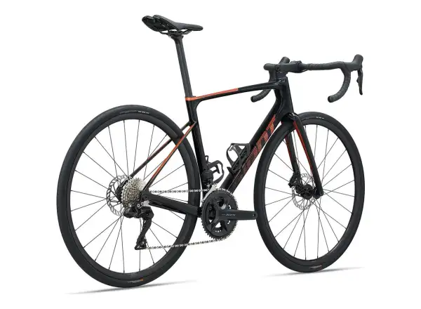 Giant Defy Advanced 1 silniční kolo black/helios orange