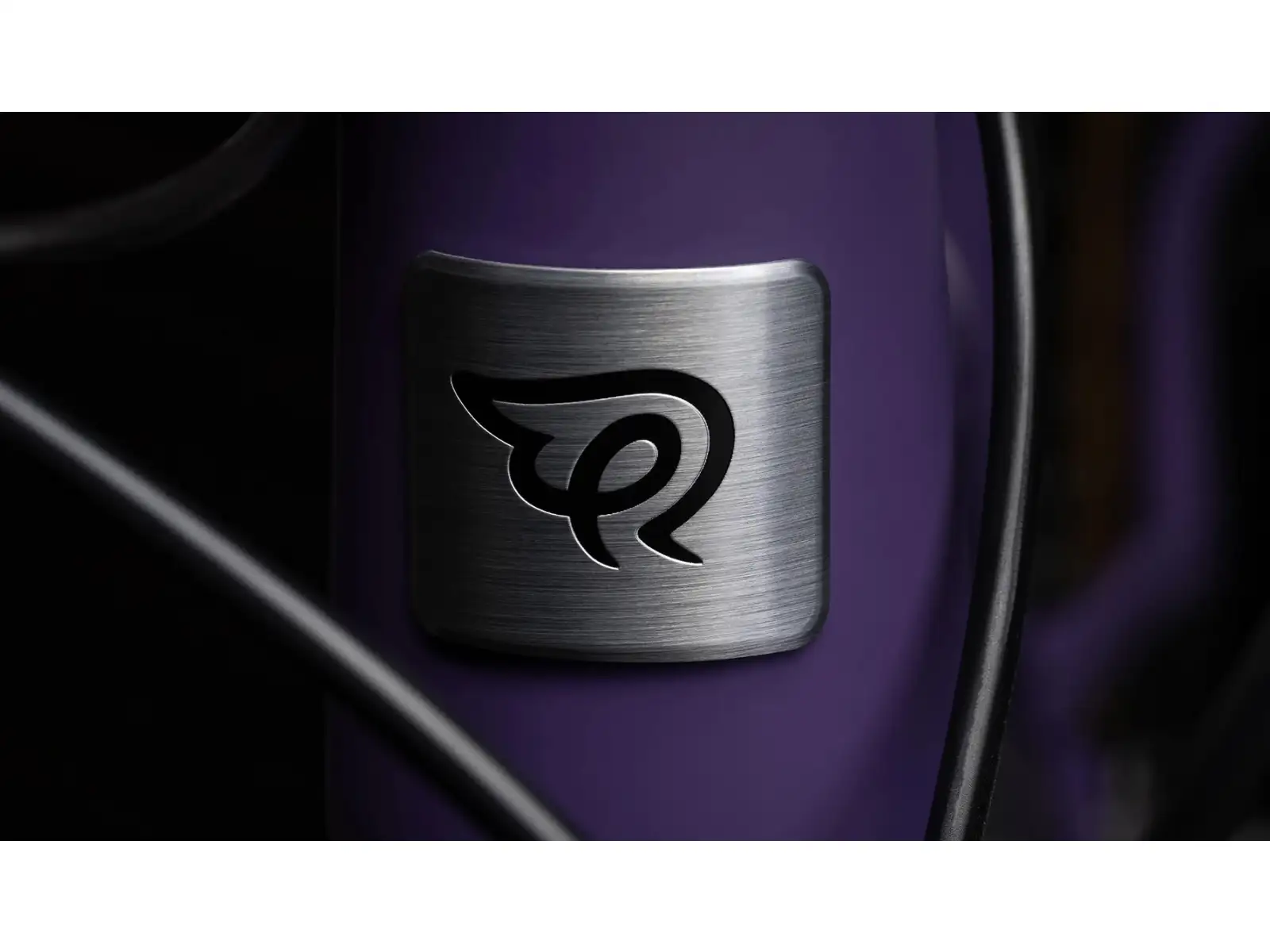 Early Rider Hellion 24 dětské kolo Electric Purple
