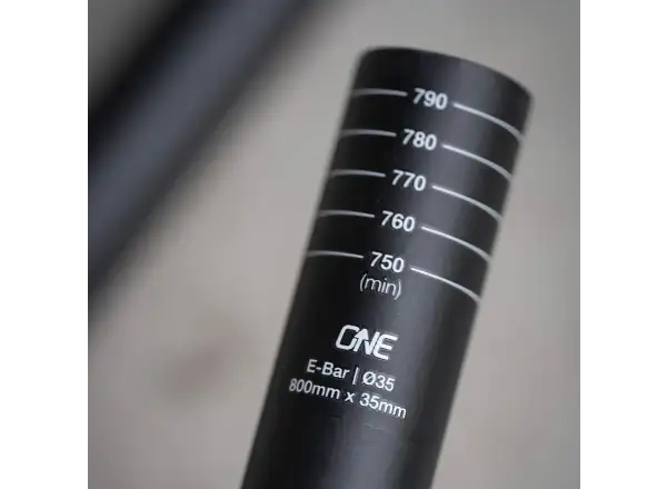 OneUP E-bar Carbon 35/800 mm řídítka černá