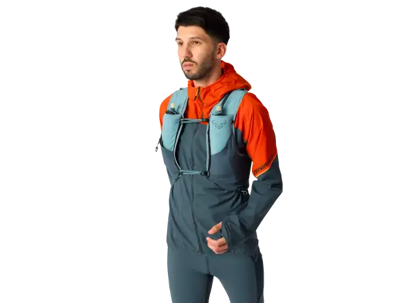Dynafit Alpine 8 l běžecká vesta Smoke Blue/Cinder