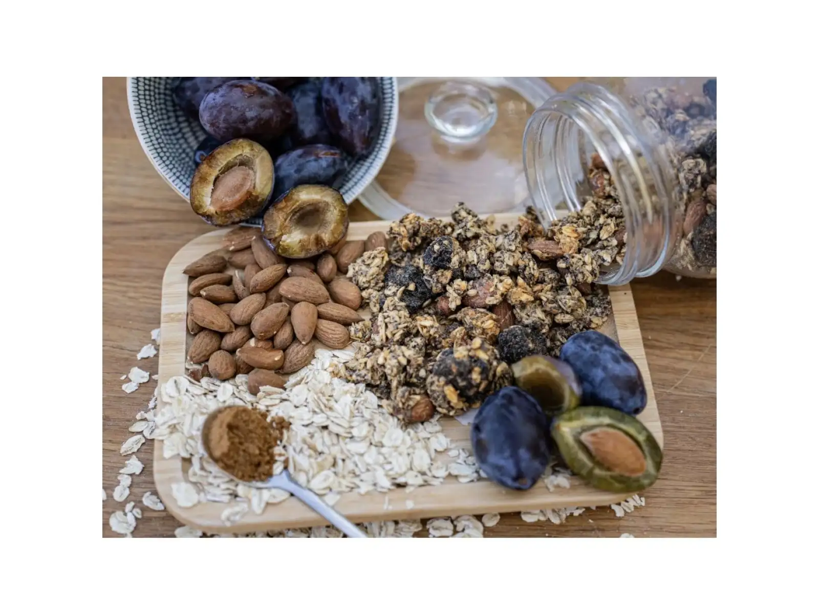 Passion Křupavá granola 450g - Maková se švestkami