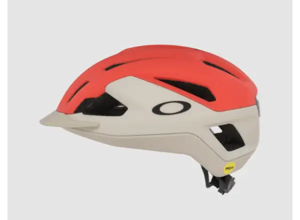 Oakley ARO3 Allroad přilba Paloma