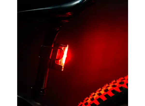 Lezyne Strip Drive 300+ Rear zadní světlo Black