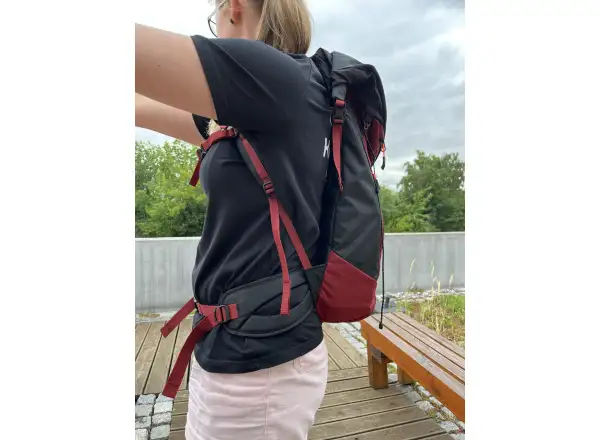 Salewa Puez dámský batoh 32 l + 5 l Syrah/Black Out
