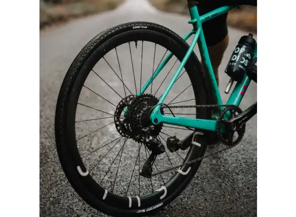 Goodyear County Ultimate Tubeless Complete 650x50 gravel plášť kevlar Tan