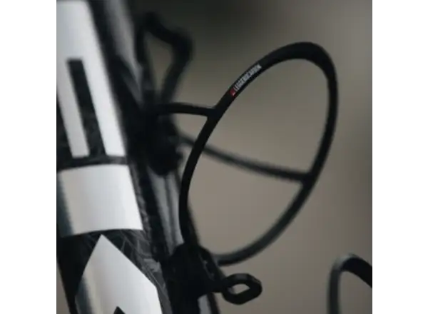ELITE LEGGERO 2.5 košík Carbon