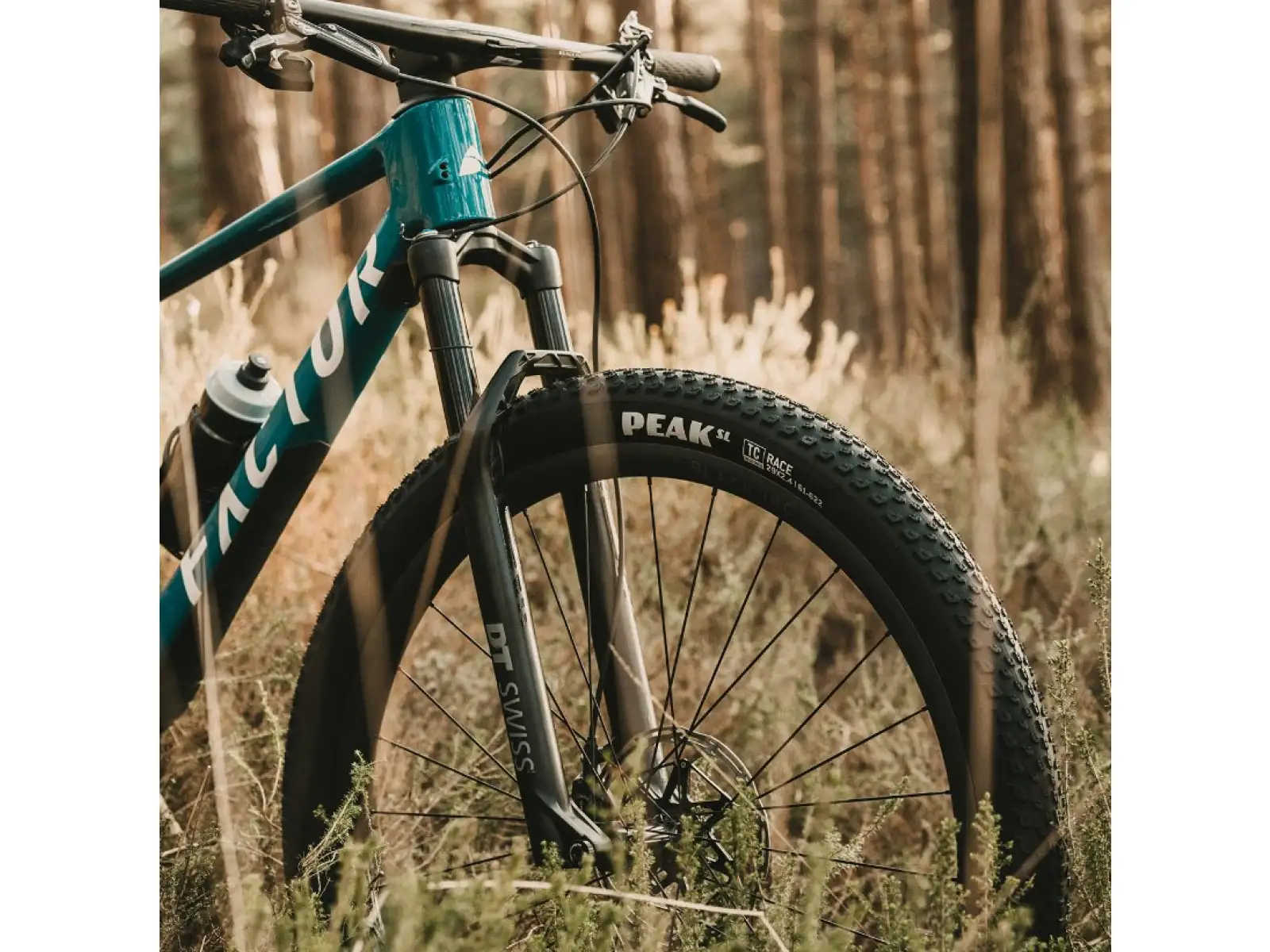 Goodyear Peak SL Race Tubeless Complete 29x2,25" MTB plášť kevlar