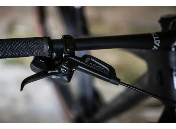 Rock Machine Blizz CRB 90-29 AXS horské kolo Black/Grey VZOREK