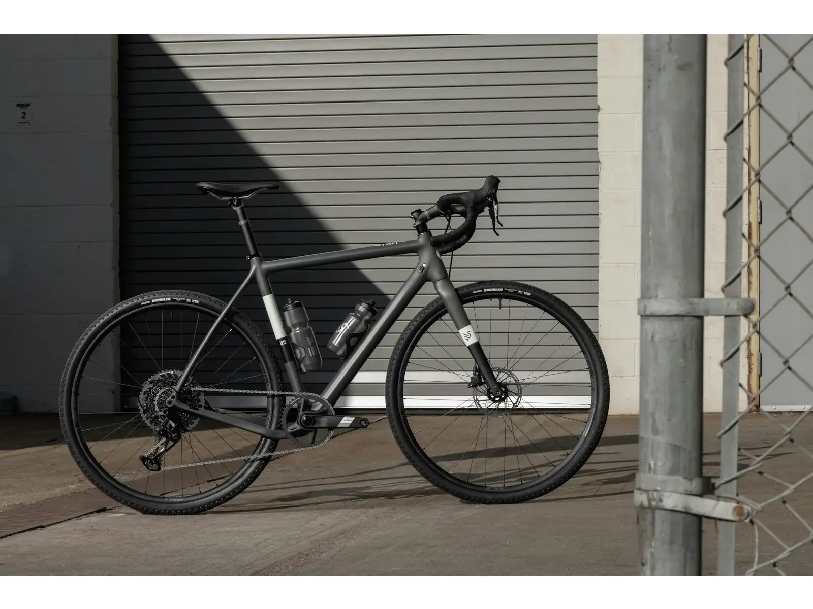 Ibis Hakka Mx Rival gravel kolo Slate