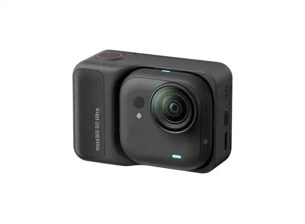 Insta360 GO Ultra akční kamera černá