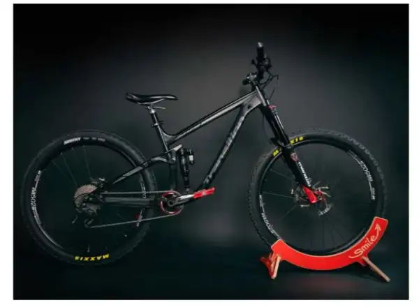 MTB Hopper Smile stojan na kolo Red