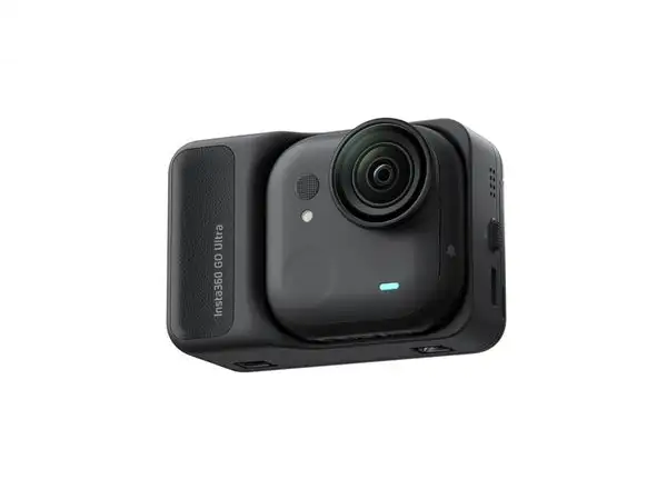 Insta360 GO Ultra akční kamera černá