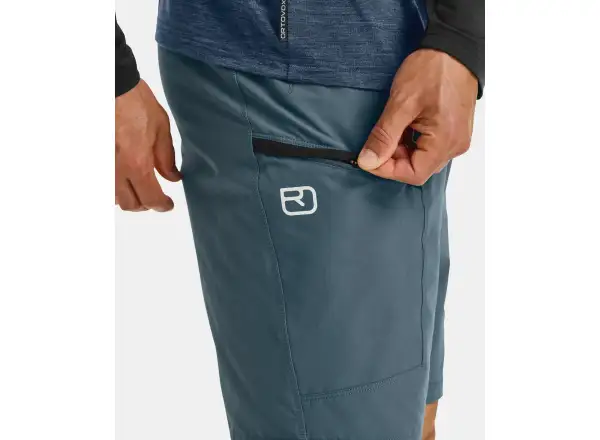 Ortovox Pelmo Shorts pánské kraťasy Black Raven