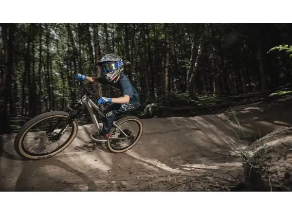 Early Rider Hellion 24 dětské kolo Forest Green