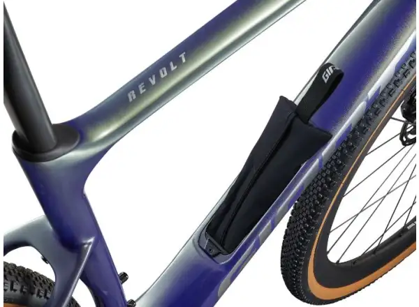 Giant Revolt Advanced Pro 0 gravel kolo Interstellar