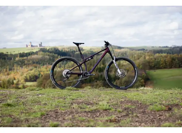 Superior XF 9.7 DC horské kolo Matte Berry Carbon