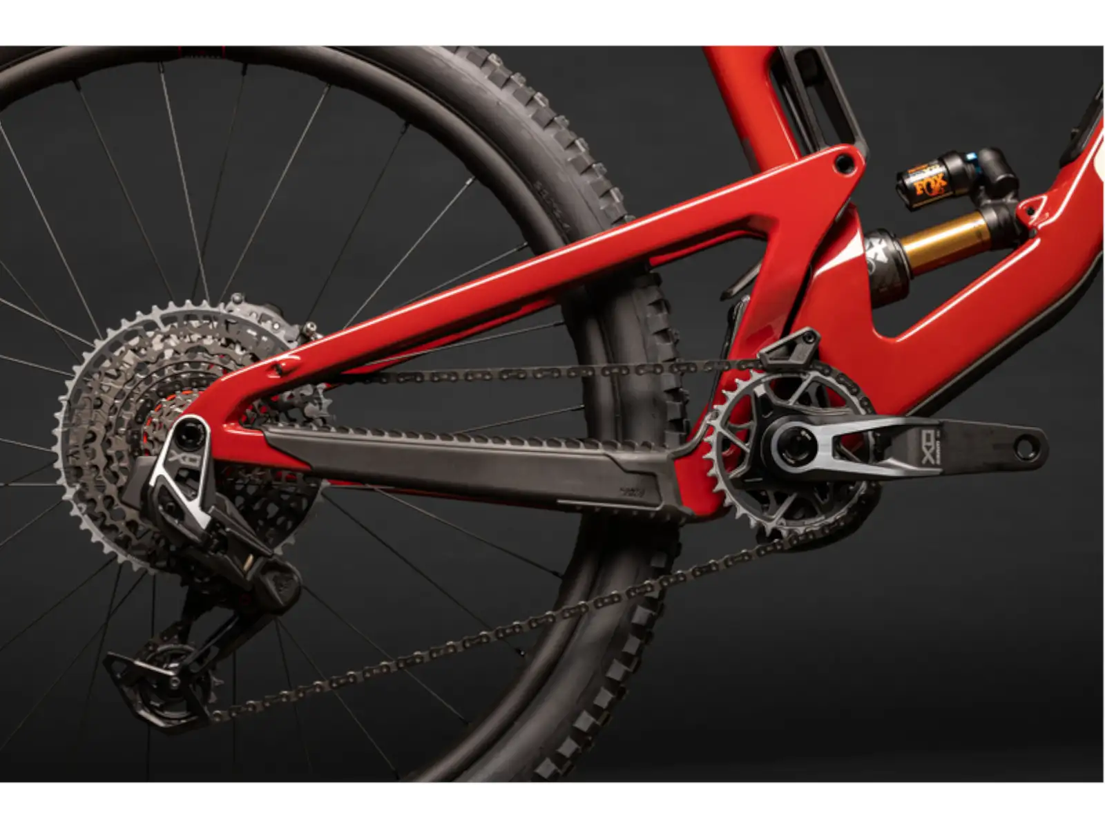 Santa Cruz Megatower 2 CC X0 AXS celoodpružené kolo Gloss Crimson