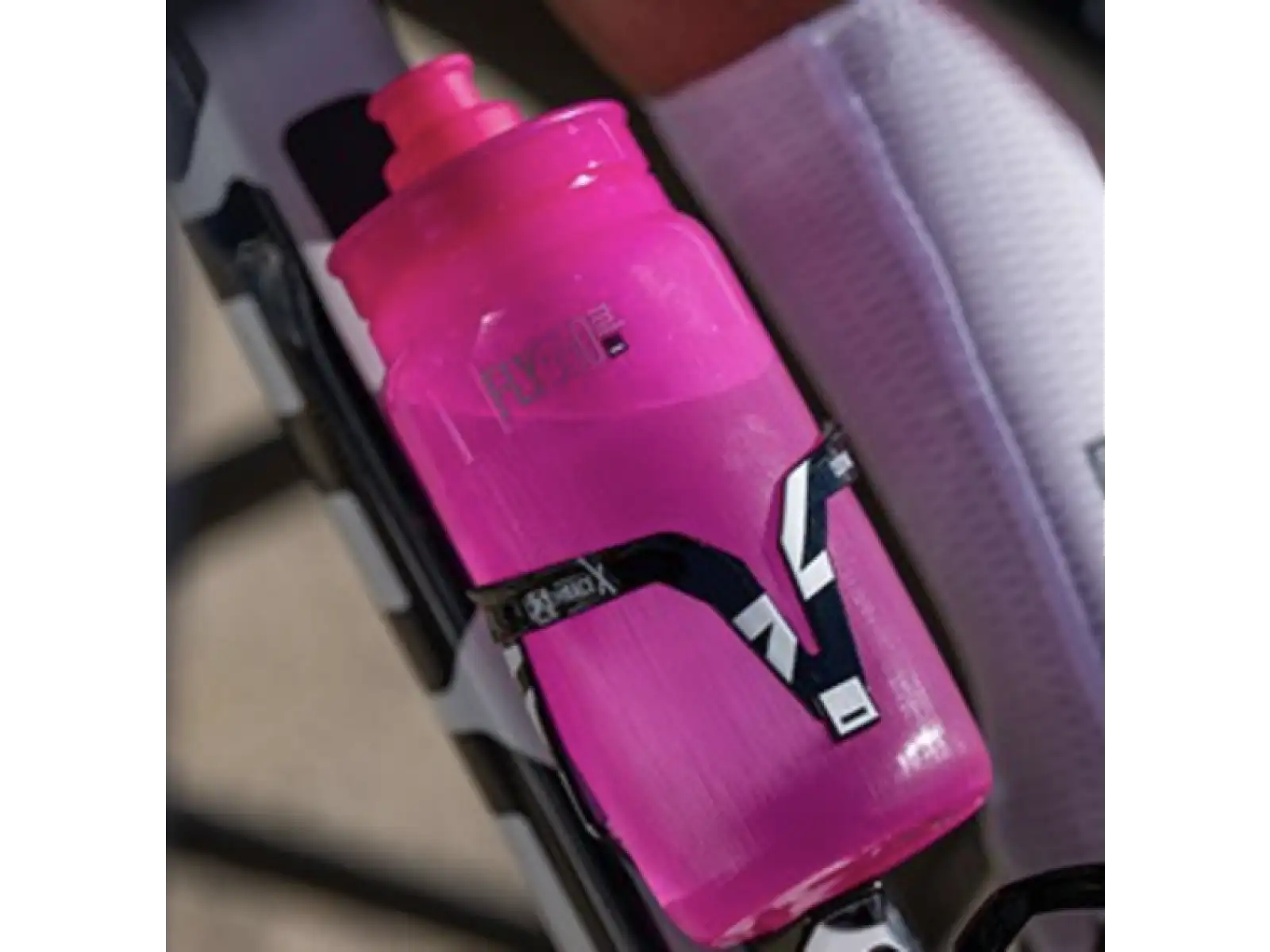 Elite Custom Race X košík lesk fluo růžová/bílá