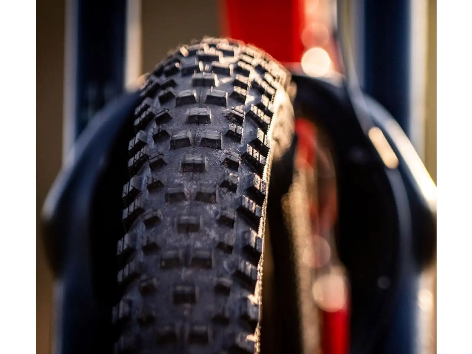 Goodyear Escape Ultimate TC 29" MTB plášť kevlar Tan