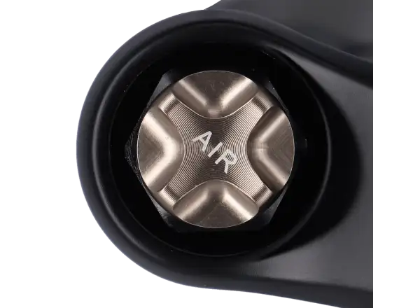 SR Suntour Durolux36 Boost EQ R2C2 29" 160 mm odpružená vidlice šedá