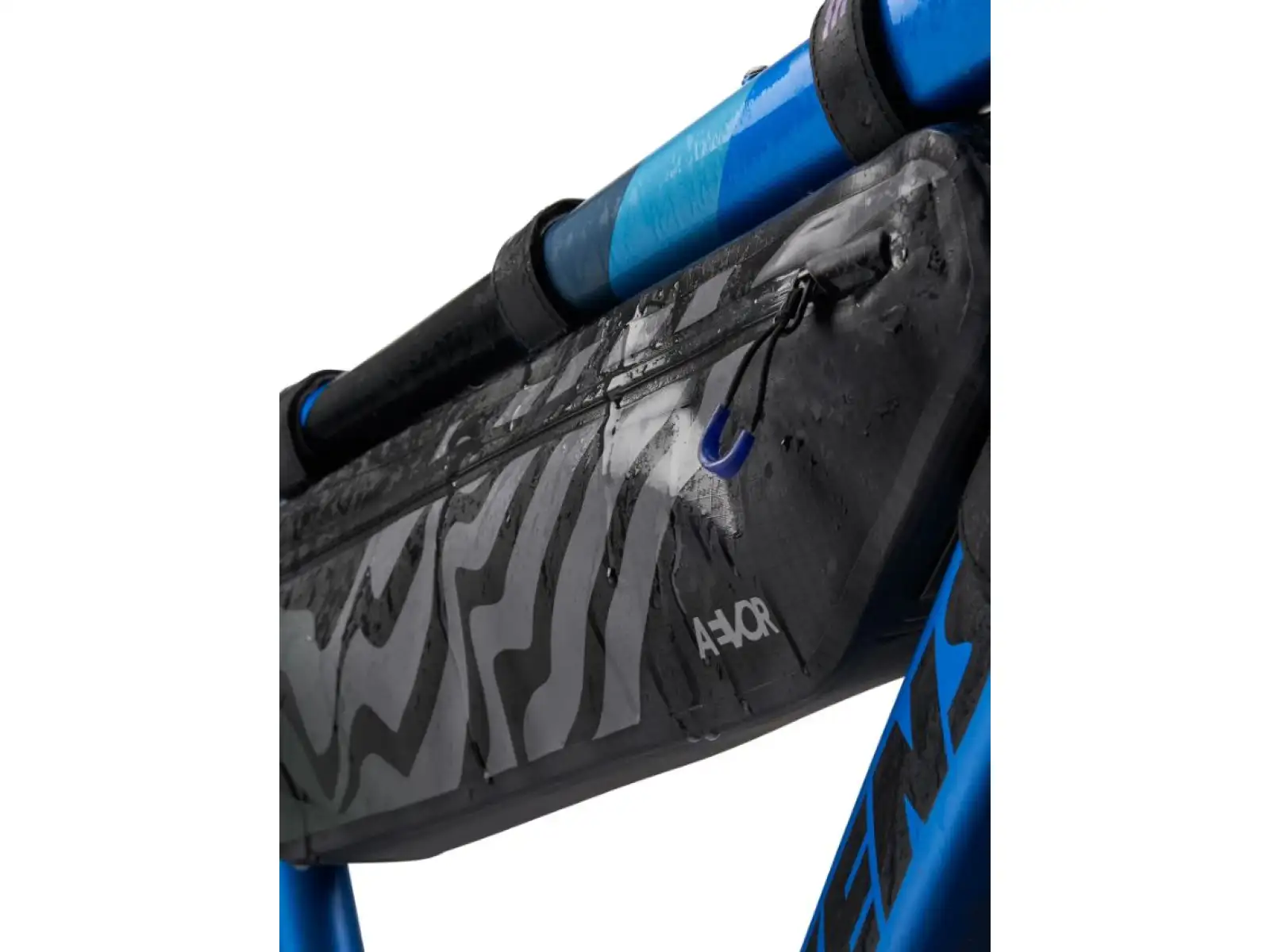 Aevor Frame Pack Road Proof Large taška na rám 5,2 l Black
