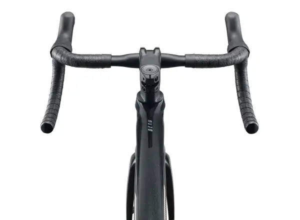Giant Defy Advanced 2 silniční kolo Abyss Black