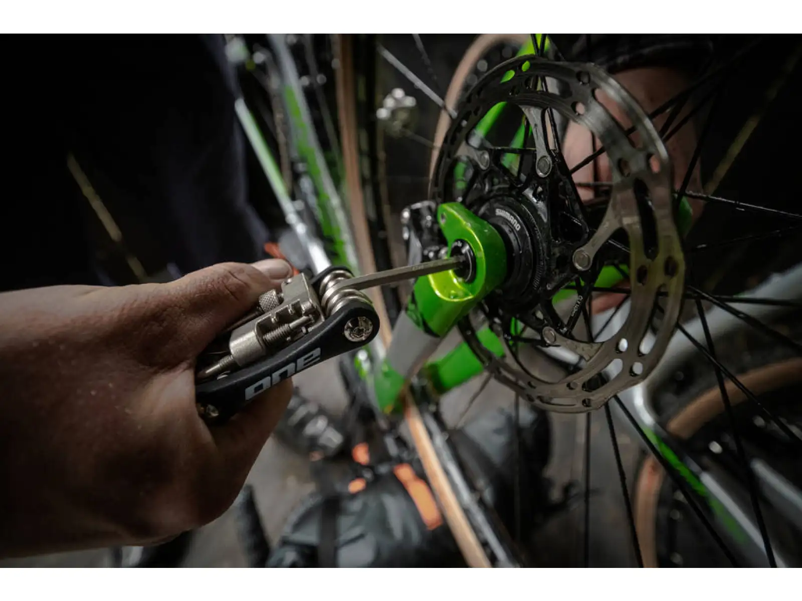One Bikeparts multiklíč 12 funkcí černá