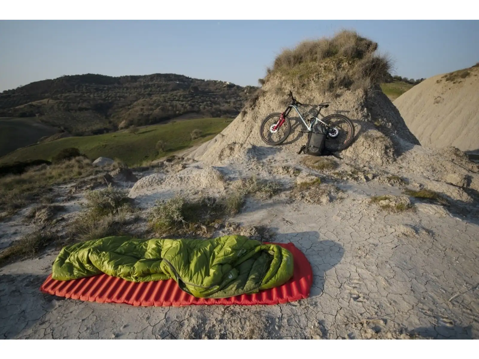 Pinguin Lava 350 spací pytel 185 cm modrá