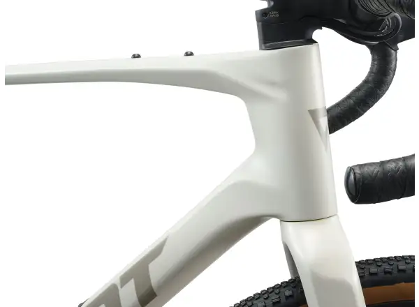 Giant Revolt Advanced 0 gravel kolo Snow Drift
