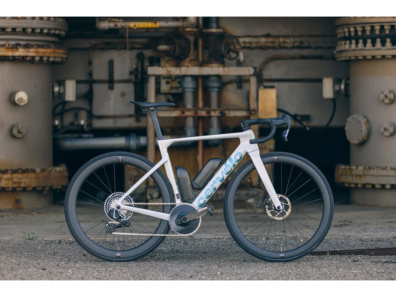 Cervélo Soloist Rival AXS gravel kolo Black Magic
