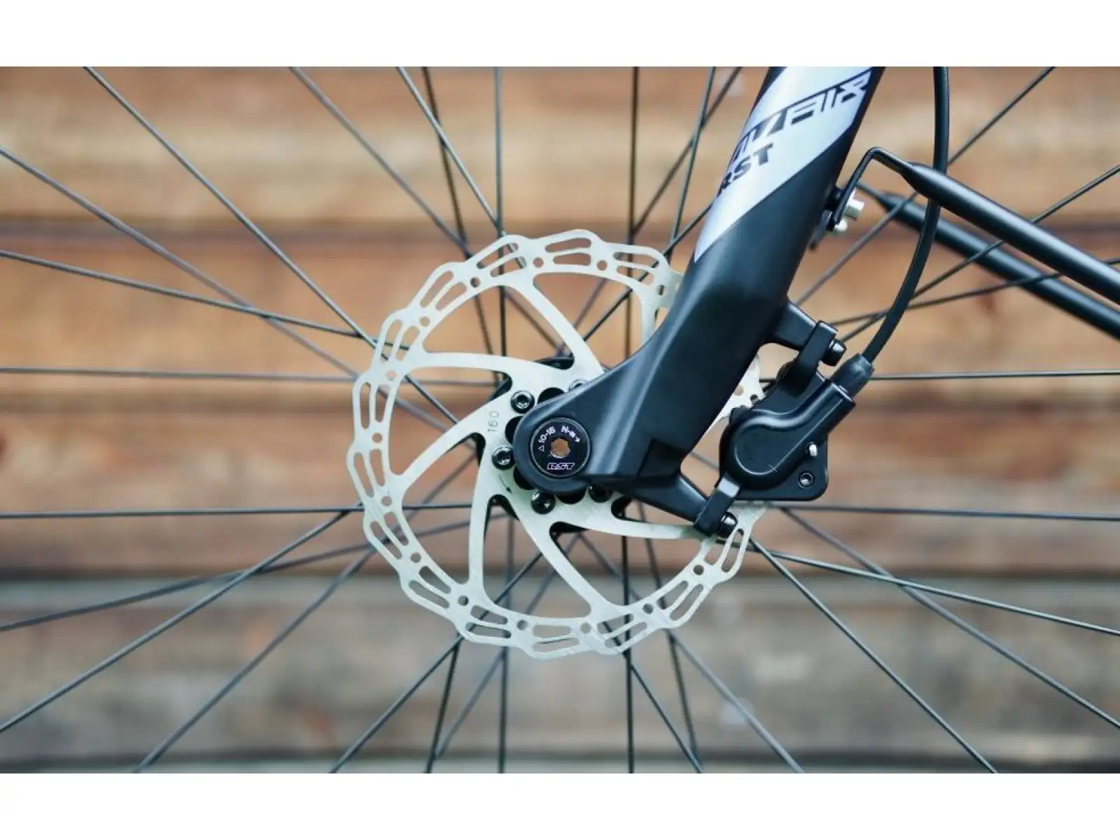 Rock Machine Crossride e450 krosové elektrokolo Gloss Metallic Navy/Silver