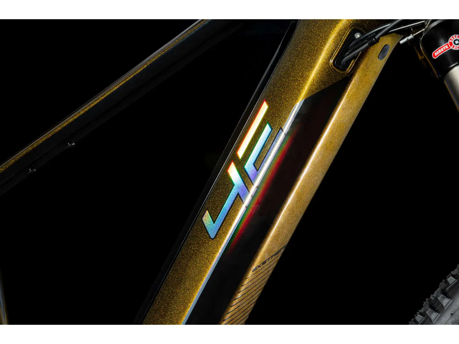 4EVER Exstream Elite horské elektrokolo Jungle Gold/Mirror