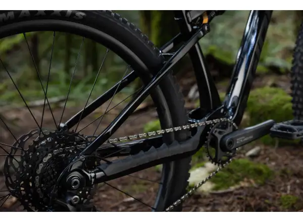 Giant Stance 2026 horské kolo Black
