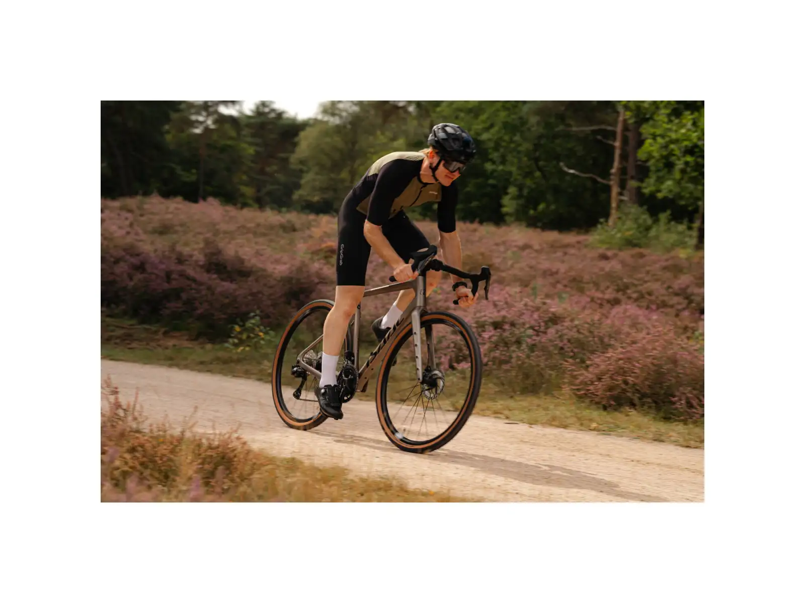 Isaac Torus Xplore  GRX825 Di2 2x12 gravel kolo Blast Bronze