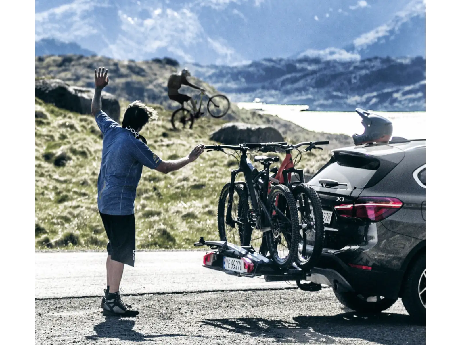 Thule VeloSpace XT nosič na tažné zařízení pro 2-3 kola