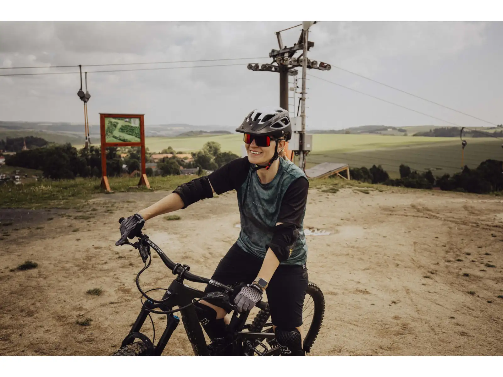 Force MTB Move pánský dres krátký rukáv tmavě zelená