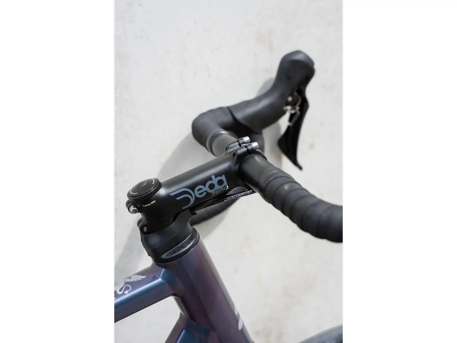 Ridley Grifn A 105 gravel kolo Dark Violet Cameleon