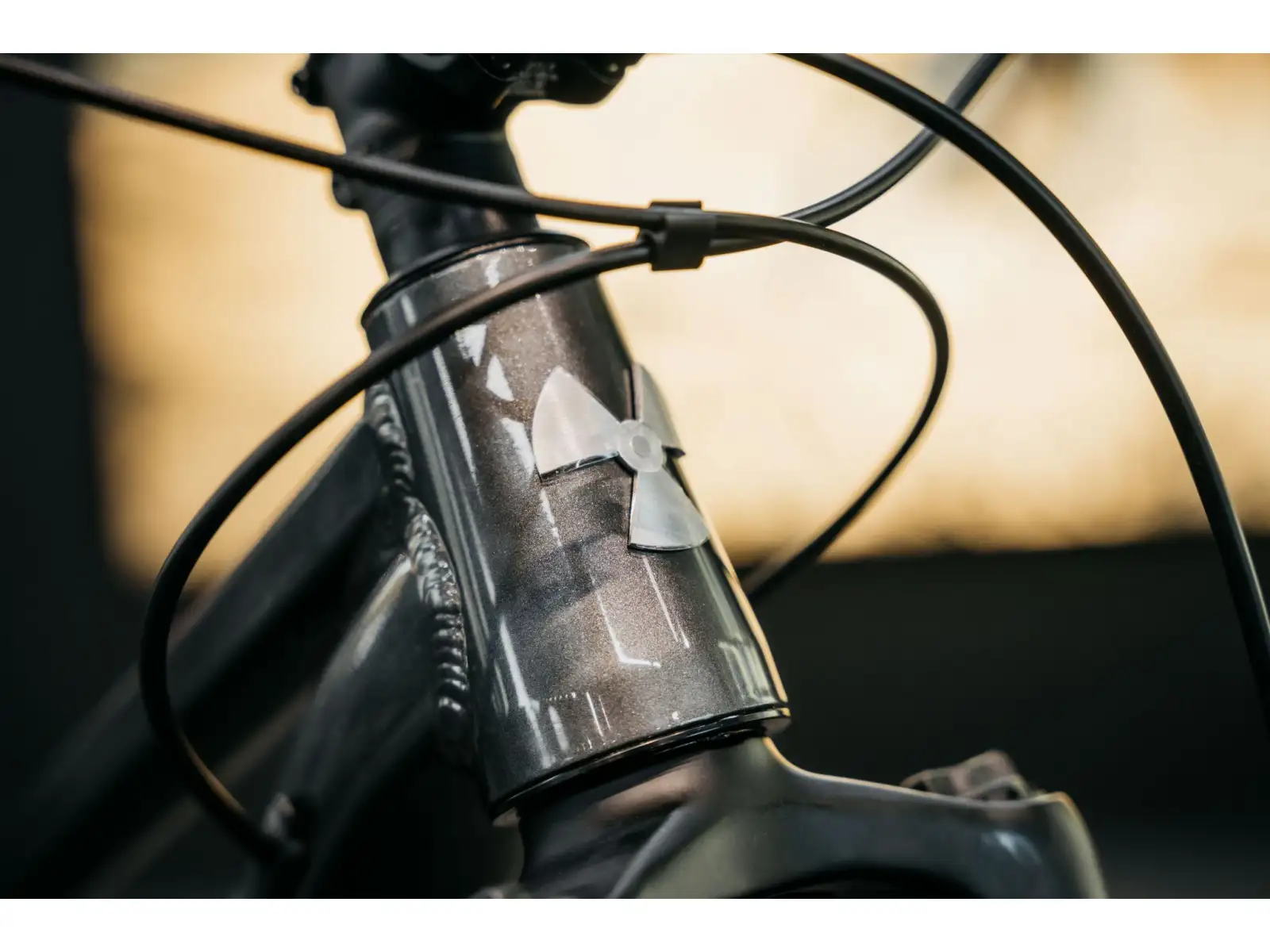 Nukeproof Tracker Sport 275 Essa 1x8 horské kolo Black/Bronze