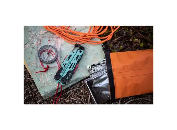 Leatherman Signal coyote tan