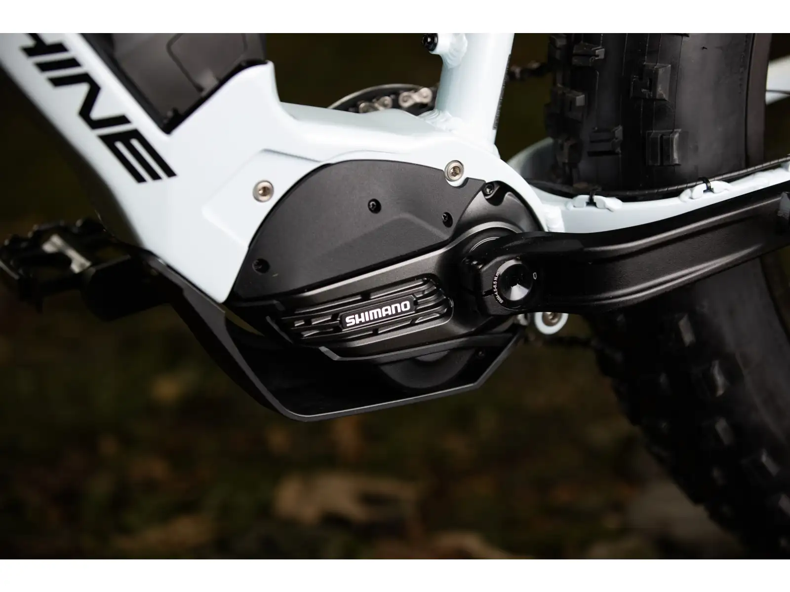 Rock Machine VYÖRY e50 S fatbike elektrokolo Gloss White/Black VZOREK