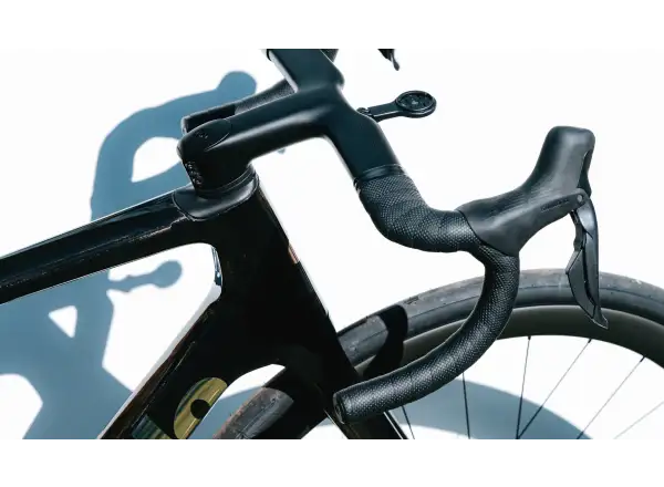 Cervélo Caledonia-5 SRAM Red AXS Black