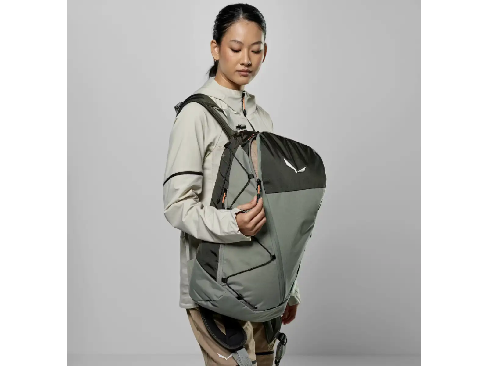 Salewa Puez dámská batoh 23 l Shadow/Dark Olive