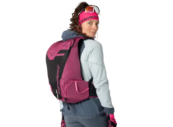 Dynafit Mezzalama skialpinistický batoh 20 l Magenta/Black Out