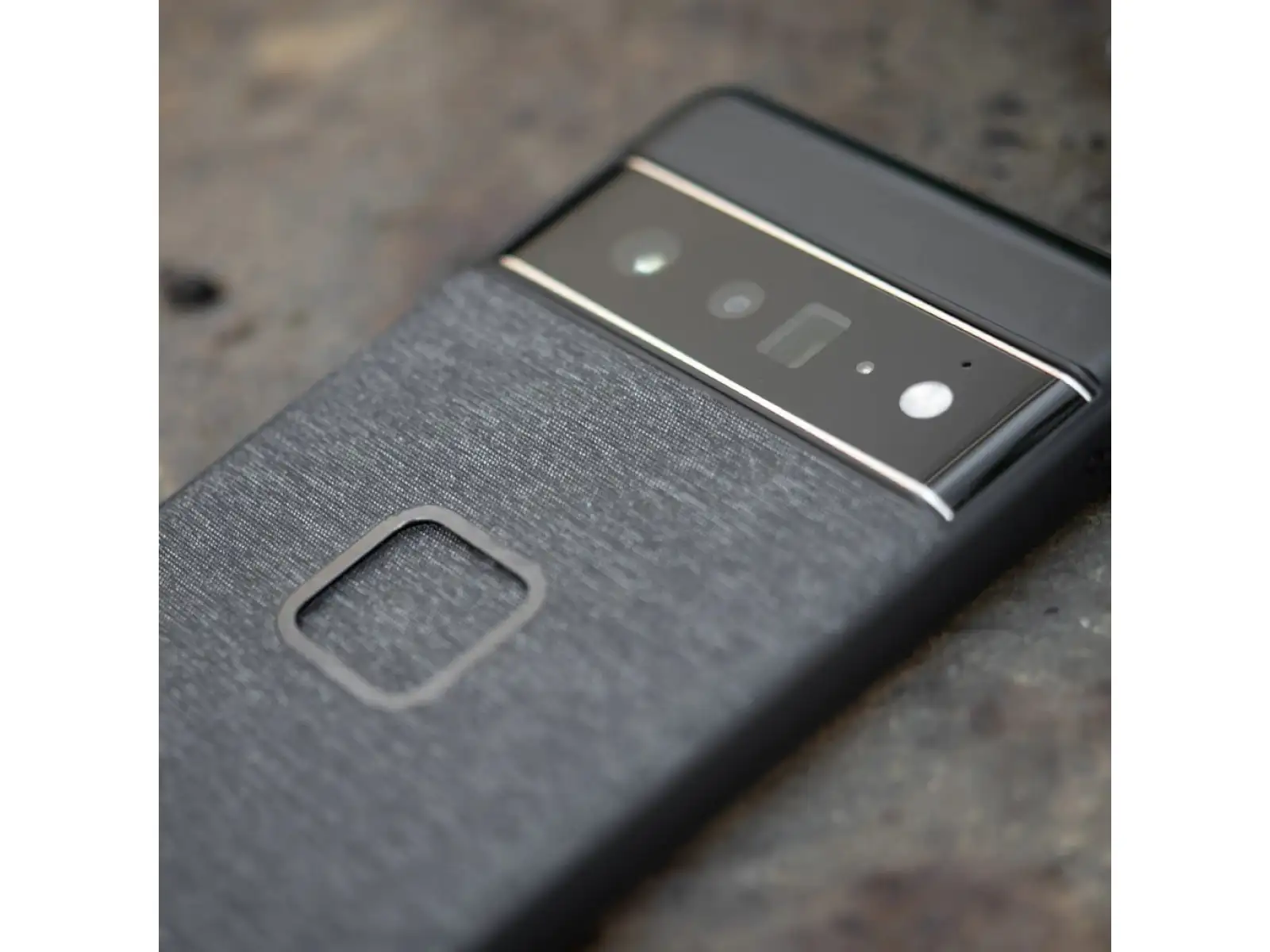 Peak Design Everyday Loop kryt pro Google Pixel 8 Pro Midnight