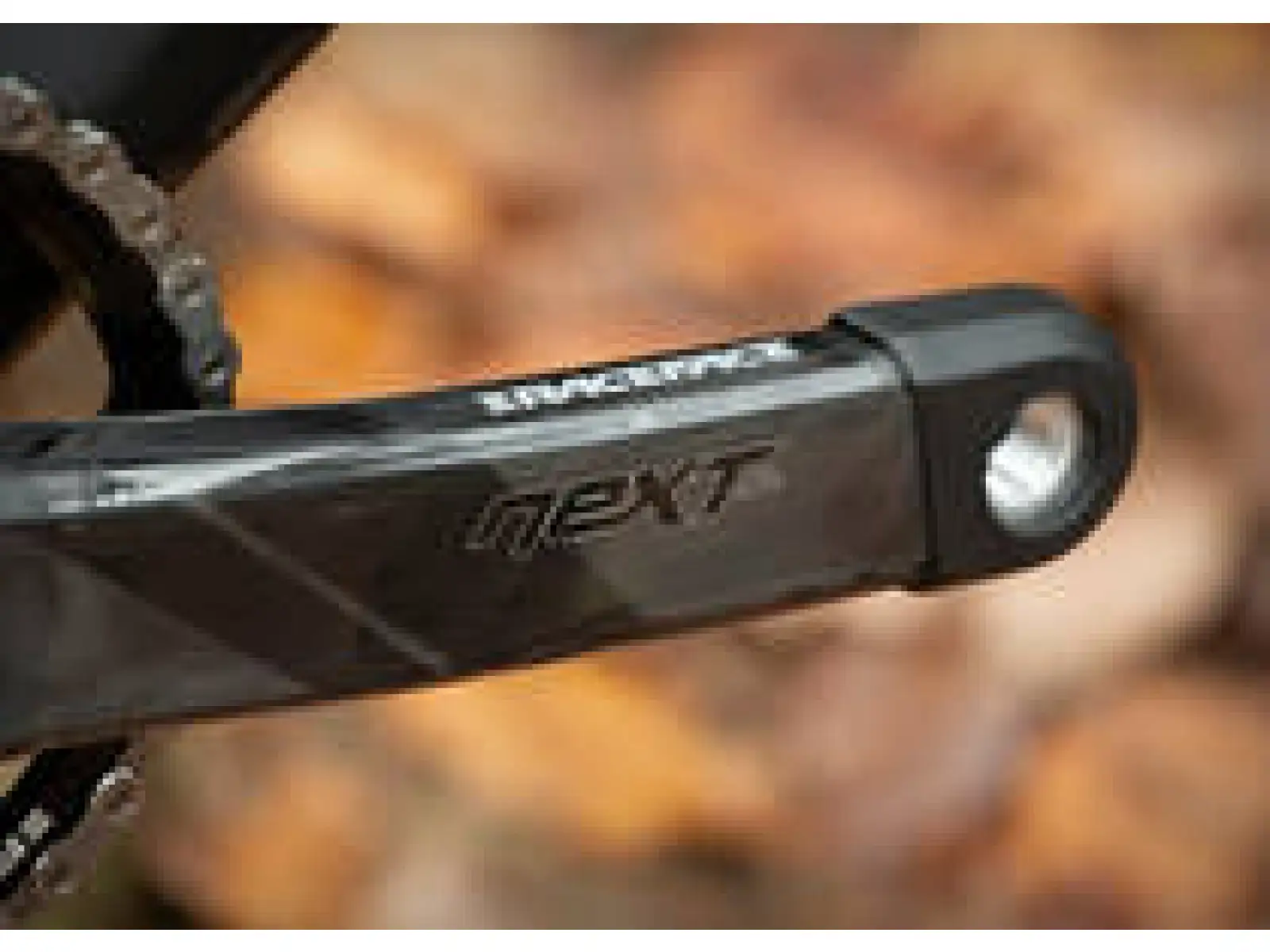 Superior Team XF 29 Issue R celoodpružené horské kolo Matte Carbon/Chrome/Team Red